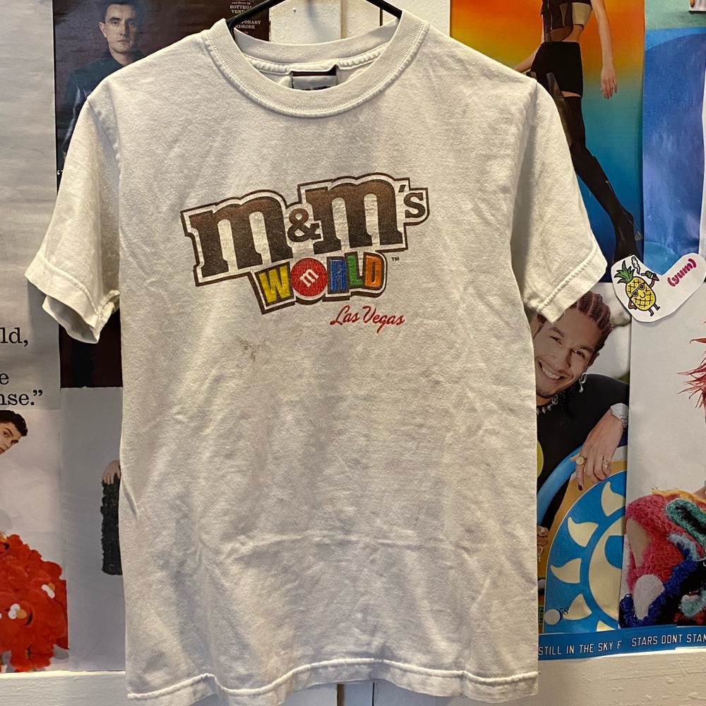 M&M | World Las Vegas T shirt